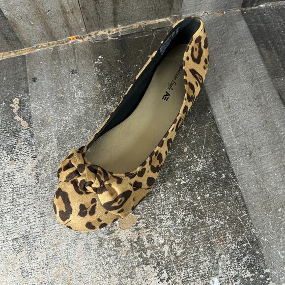 American Eagle Classic Ballet Flats sz 11W Cheetah Animal Print - Picture 6 of 15